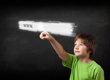 kid searching for a website starting with www.